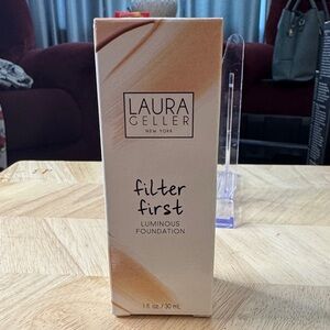 Laura Geller Filter First Luminous Foundation - Pecan